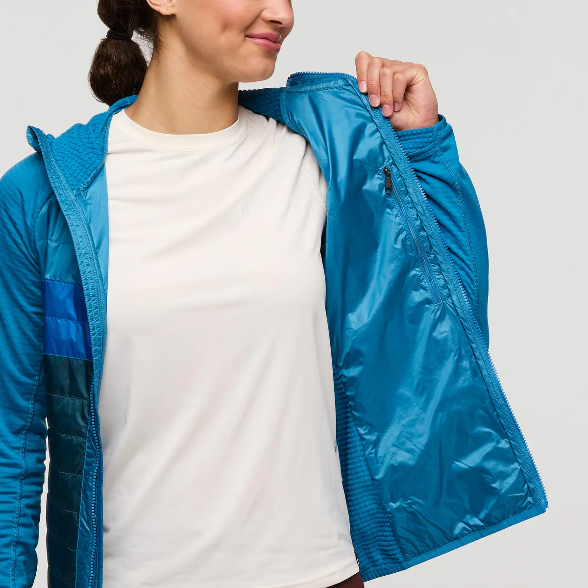 Capa Hybrid Insulated Hooded Jacket - Women's