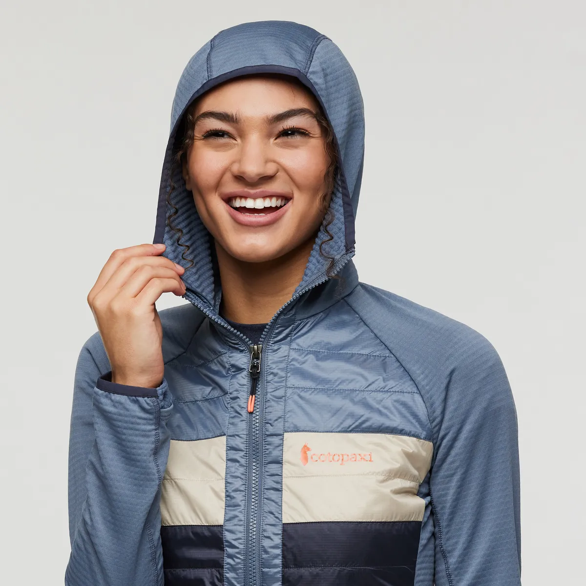 Capa Hybrid Insulated Hooded Jacket - Women's