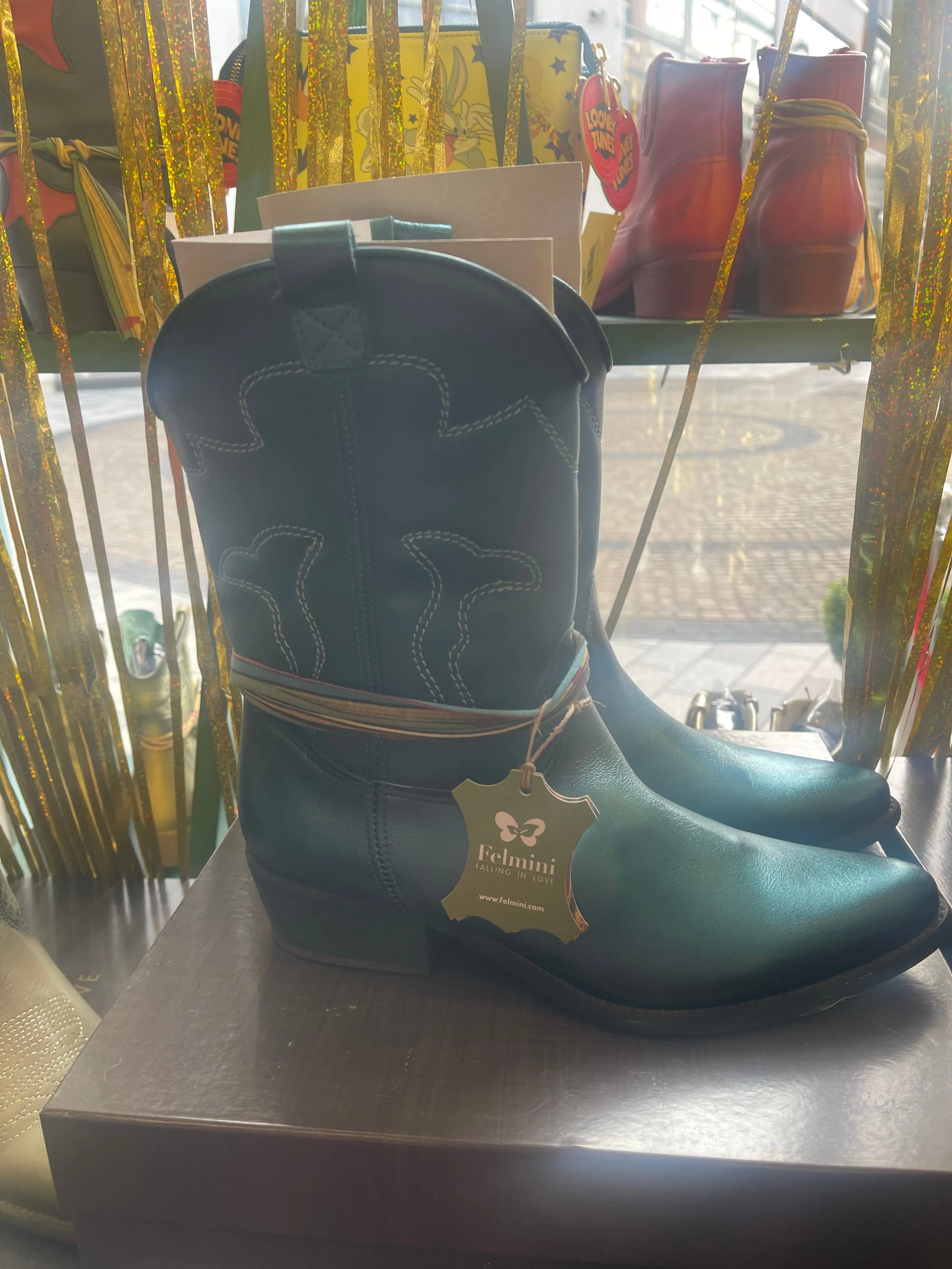 Cow Boy Boots in Petrol