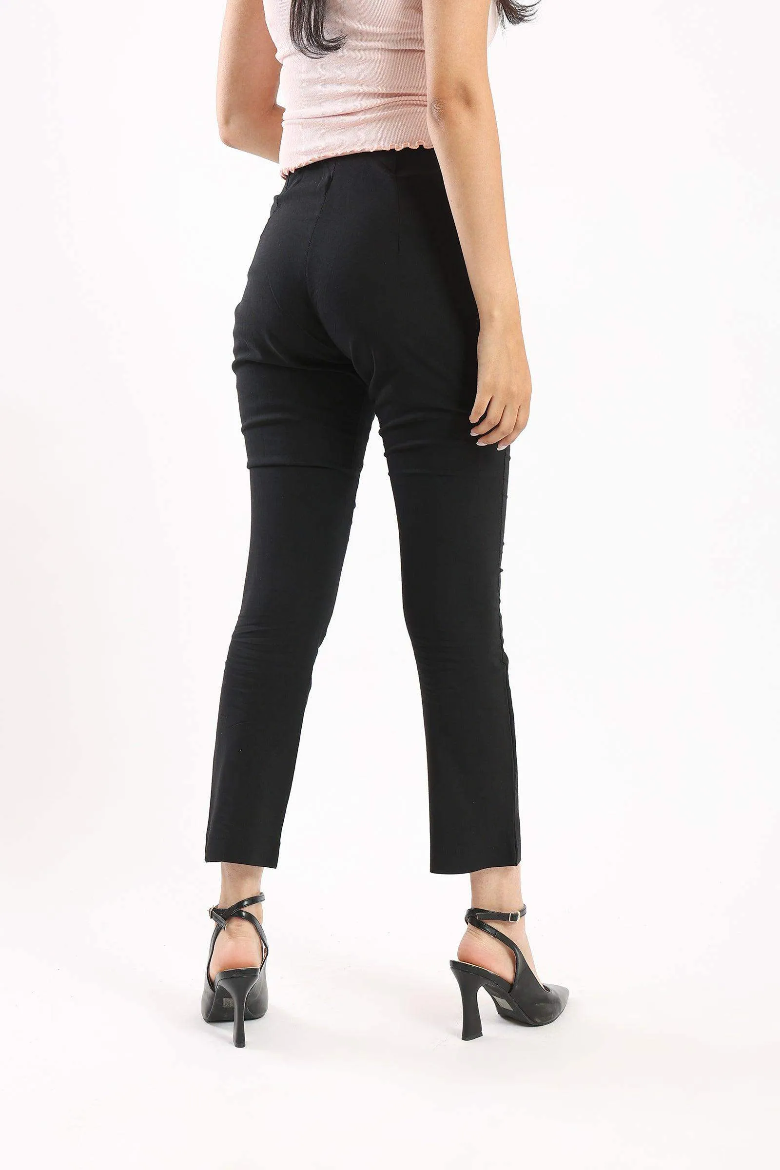 Plain Slim Pants